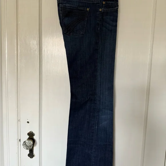 7 For All Mankind Women's Boot Cut Jeans - Dark Blue - 30” Inseam - Picture 5 of 9